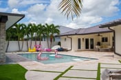 Miami Retreat: Pool, Game Room, Pet-Friendly Space
