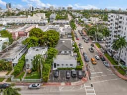 South Beach 2BR Apt with Free Parking - Casa Viel X