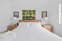 South Beach 2BR Apt with Free Parking - Casa Viel X