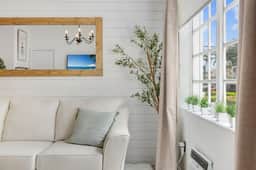 Stylish South Beach Apt with Free Parking
