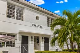 Casa Viel IV• South Beach 1BR Apt • Free Parking
