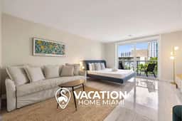 Oceanfront Studio w/ Heated Pool & Balcony Views - Image 2
