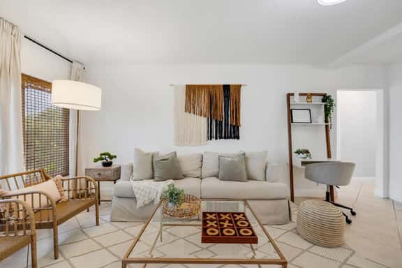 Beach Retreat: Private Playground, Fire Pit, BBQ - Image 1