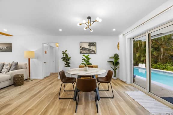 Private Home - Heated Pool - The Other Hollywood