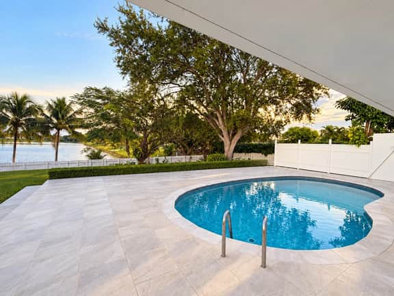 Lakeview Paradise in Miami - Image 4