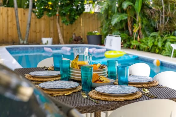 Private Home - Heated Pool - The Other Hollywood