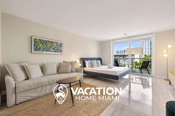 Beachfront Resort Studio | All Fees Included - Image 1